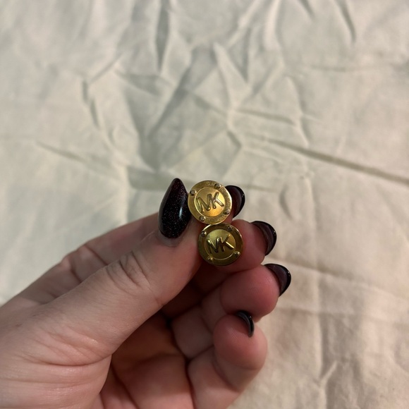 Michael Kors Stud Earrings - Picture 1 of 3